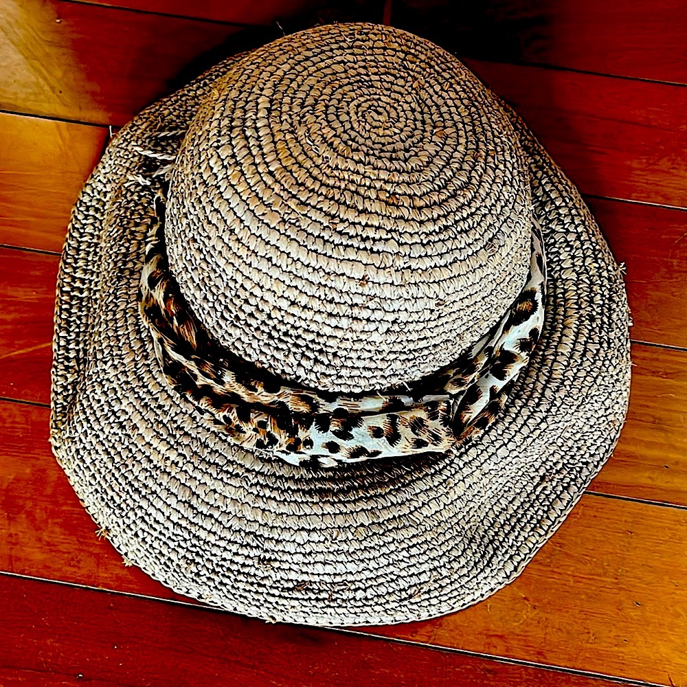 Straw Hat with Leopard Band - Picture 2 of 8
